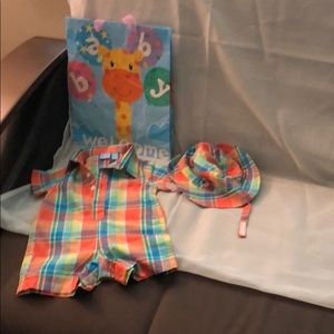 Romper with snaps at the bottom with hat